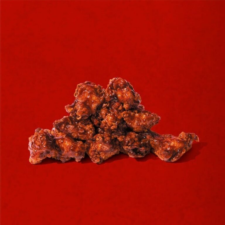 Dave’s Hot Chicken Saucy Bites with Spicy BBQ sauce
