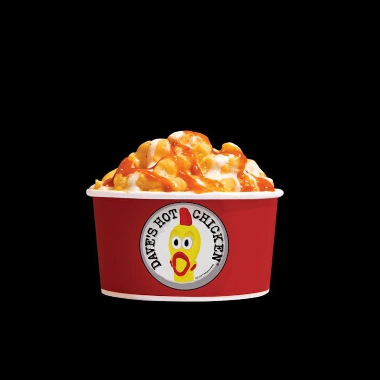 Dave’s Hot Chicken Spicy Buffalo Mac and Cheese with ranch and Buffalo sauce