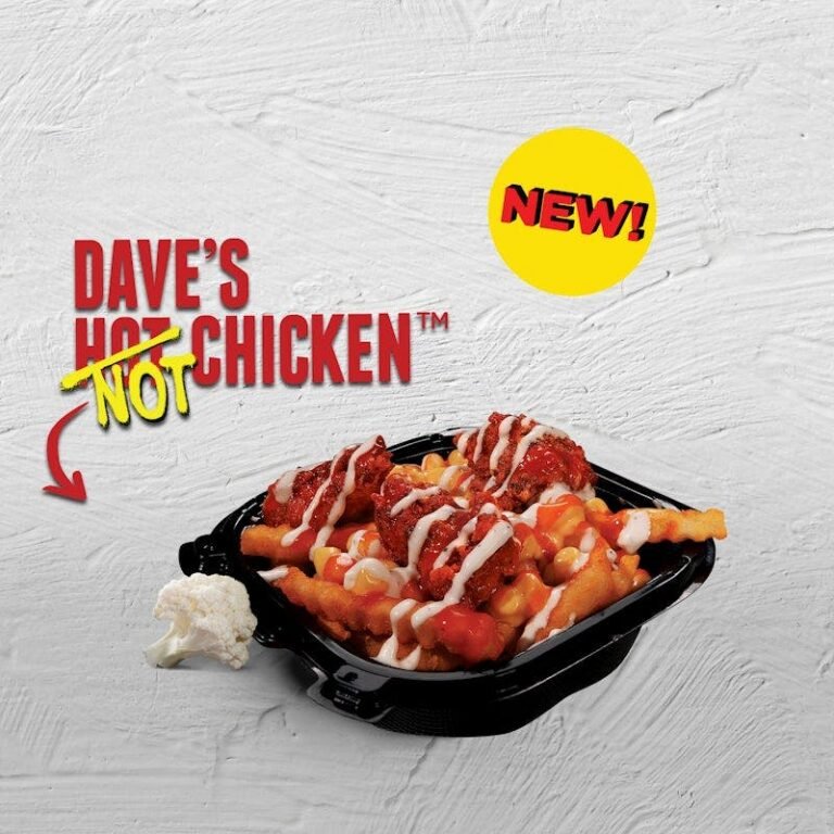 Dave’s Hot Chicken small Top-Loaded Spicy Buffalo Cauliflower Mac with fries and cauliflower bites